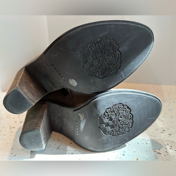 Vince Camuto‎ ‘Melaya’ Over the Knee Suede Boots - Picture 9 of 12